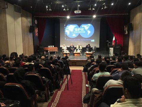 آینده نفت در سرزمین انرژی  آینده نفت در سرزمین انرژی