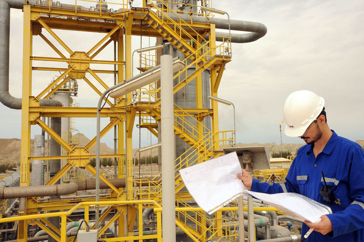 ارائه الگوهای نرمافزاری برای امکانسنجی پروژههای نفتی ارائه الگوهای نرمافزاری برای امکانسنجی پروژههای نفتی