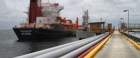 صادرات نفت از پایانه خوزه ونزوئلا از سرگرفته شد