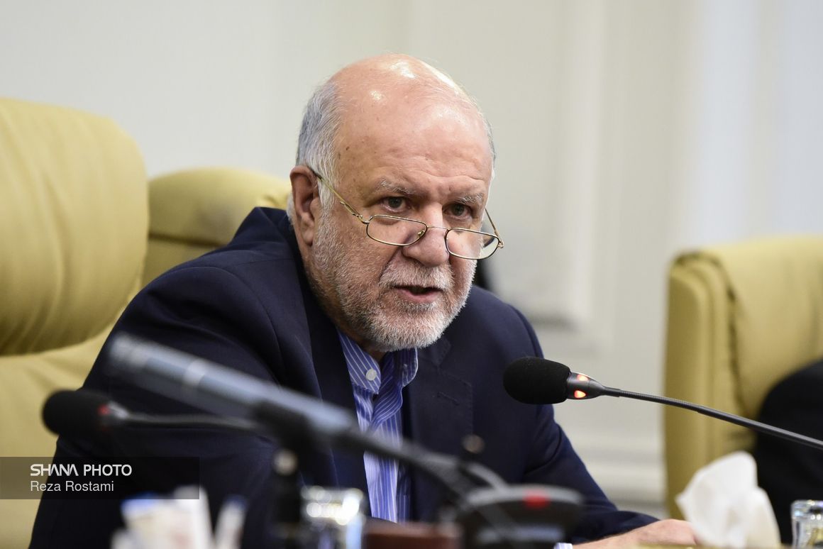 Zangeneh Refutes Allegations of Verbal conflict with President Rouhani
