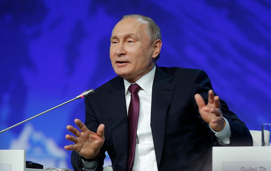 پوتین پیش از نشست اوپک با شرکت‌های نفتی روسیه مذاکره می‌کند