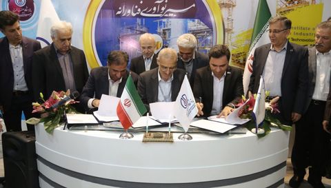 توافقنامه راه‌اندازی آزمایشگاه‌های مرجع نفت در قشم امضا شد