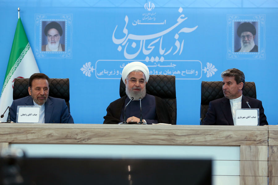 روحانی: در فروش نفت تحریم‌ را دور می‌زنیم