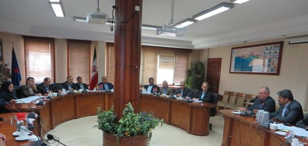 برگزاری نشست کمیته راهبری طرح توسعه فناوری‌ سنگ‌های کربناته دشت آبادان