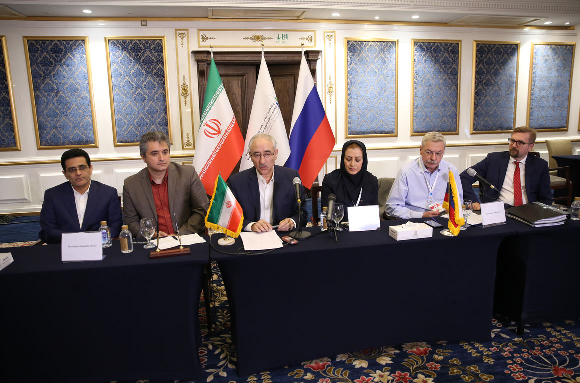 Iran, Russia Eye Enhanced Energy Ties thru MoU

