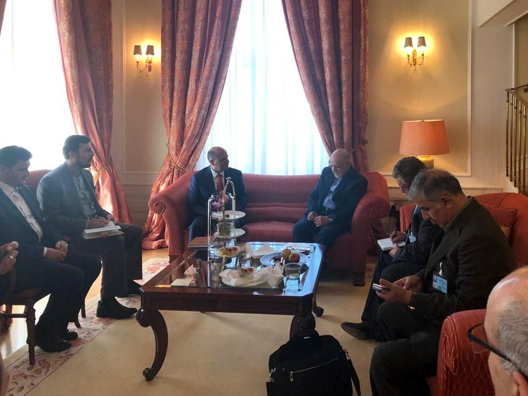 Zangeneh Meets with OPEC President in Vienna

