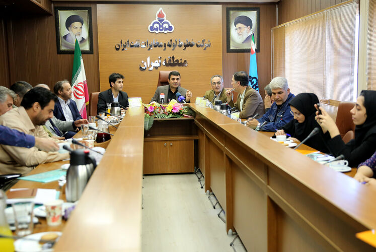 نشست خبری،مجتبی بشارتیان، مدیر خطوط لوله و مخابرات نفت منطقه تهران