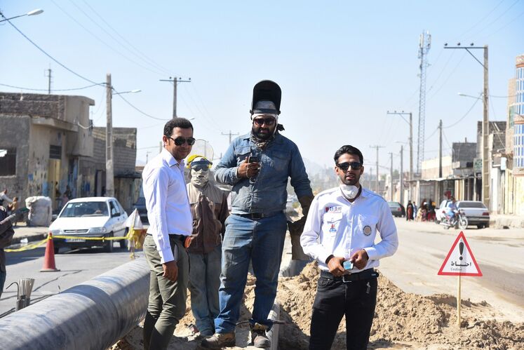 با تلاش بی وقفه سه استان معین، همدان، سمنان و خراسان رضوی تلاش است در کمترین زمان شهر زاهدان از نعمت گاز طبیعی بهرمند شود