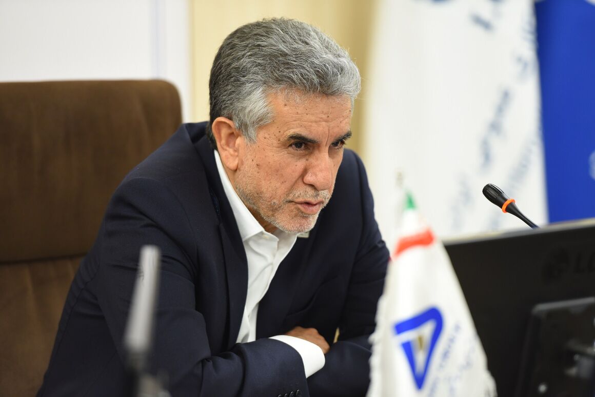 واحد فرآورش مرکزی میدان مشترک آذر عملیاتی شد واحد فرآورش مرکزی میدان مشترک آذر عملیاتی شد