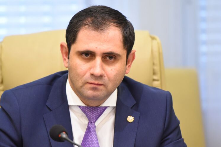 سورن پاپیکیان، وزیر مدیریت منطقه‌ای و زیرساخت‌های ارمنستان