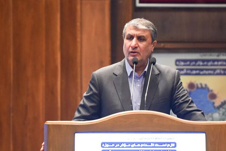 محمد اسلامی، وزیر راه و شهرسازی