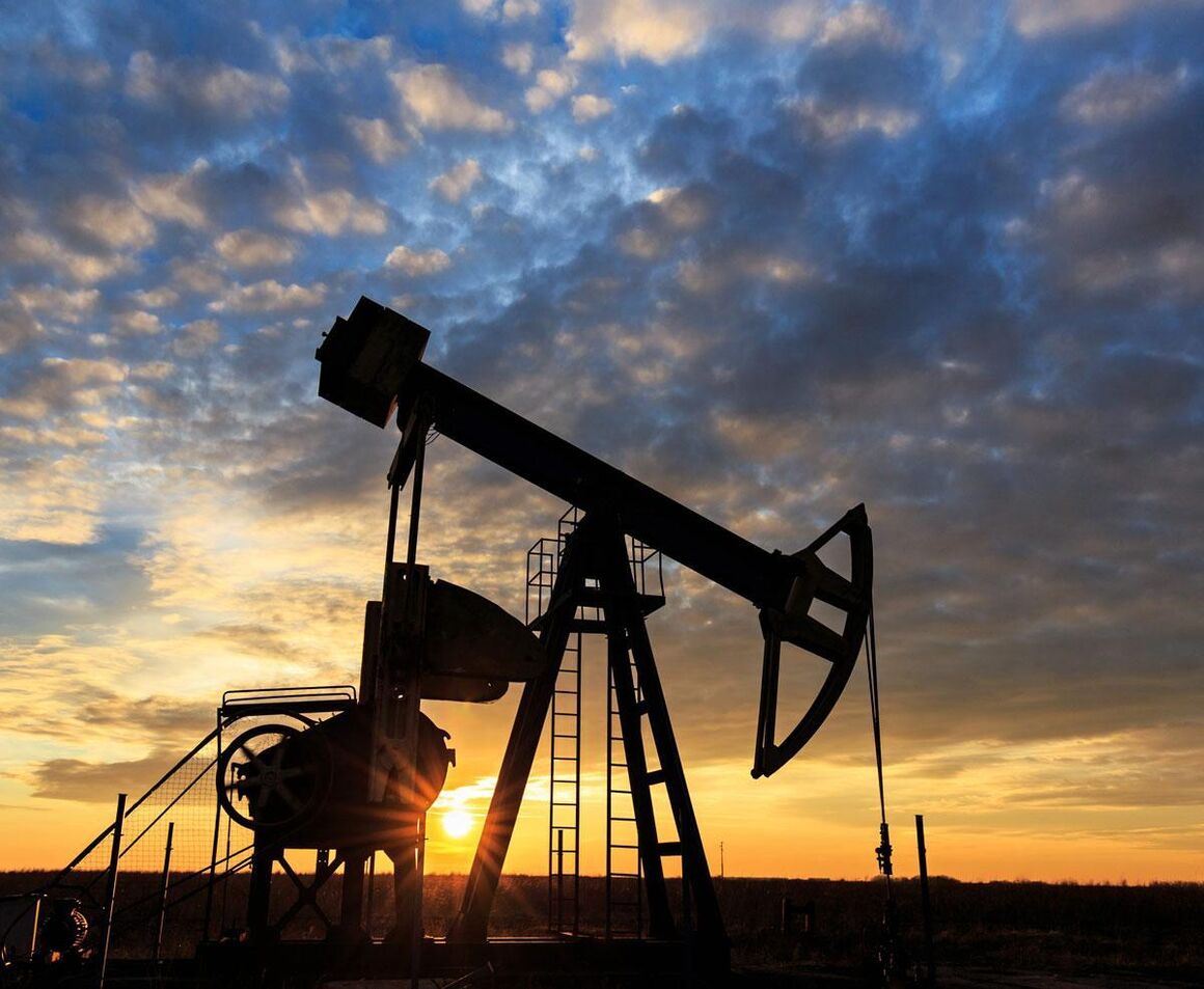 کاهش تولید سه غول نفتی آمریکا 