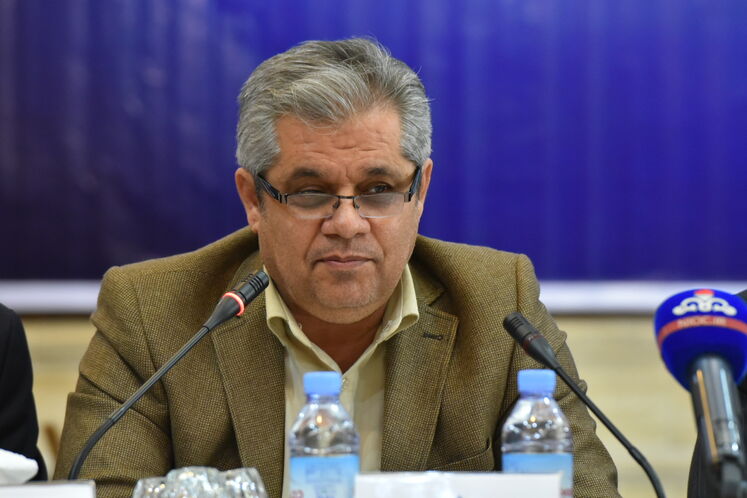 فرخ علیخانی، معاون امور تولید شرکت ملی نفت ایران