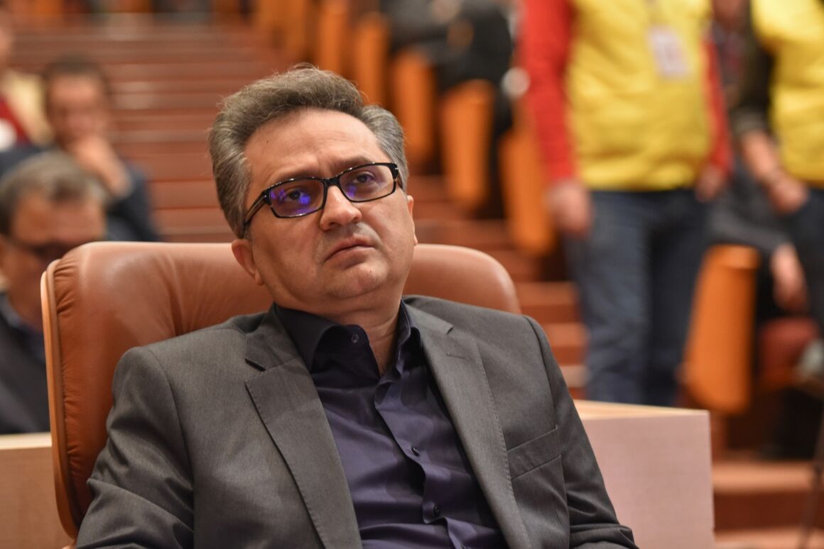پیام تسلیت مدیرکل روابط عمومی وزارت نفت برای درگذشت رضا طاهری