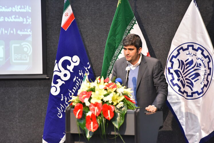 علیرضا صادق‌آبادی، مدیرعامل شرکت ملی پالایش و پخش فرآورده‌های نفتی