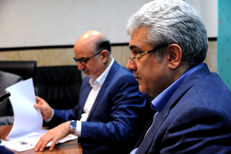  سورنا ستاری، معاون علمی و فناوری رئیس‌جمهوری و بهزاد محمدی، معاون وزیر نفت در امور پتروشیمی 
