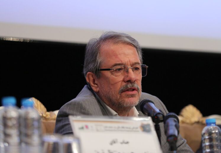مهدی میرمعزی، رئیس مجمع شرکت‌های اکتشاف و تولید ایرانی