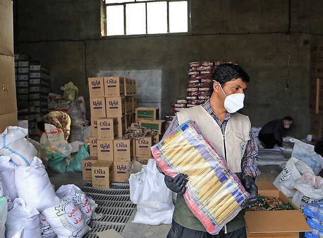 توزیع ۱۰۰۰ بسته کمک‌ معیشتی نوروزی از سوی بیدبلند خلیج فارس
