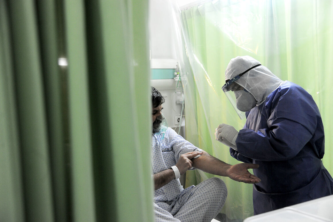 بخش پی‌سی‌آر بیمارستان‌های‌ نفت تهران  و اهواز راه‌اندازی شد