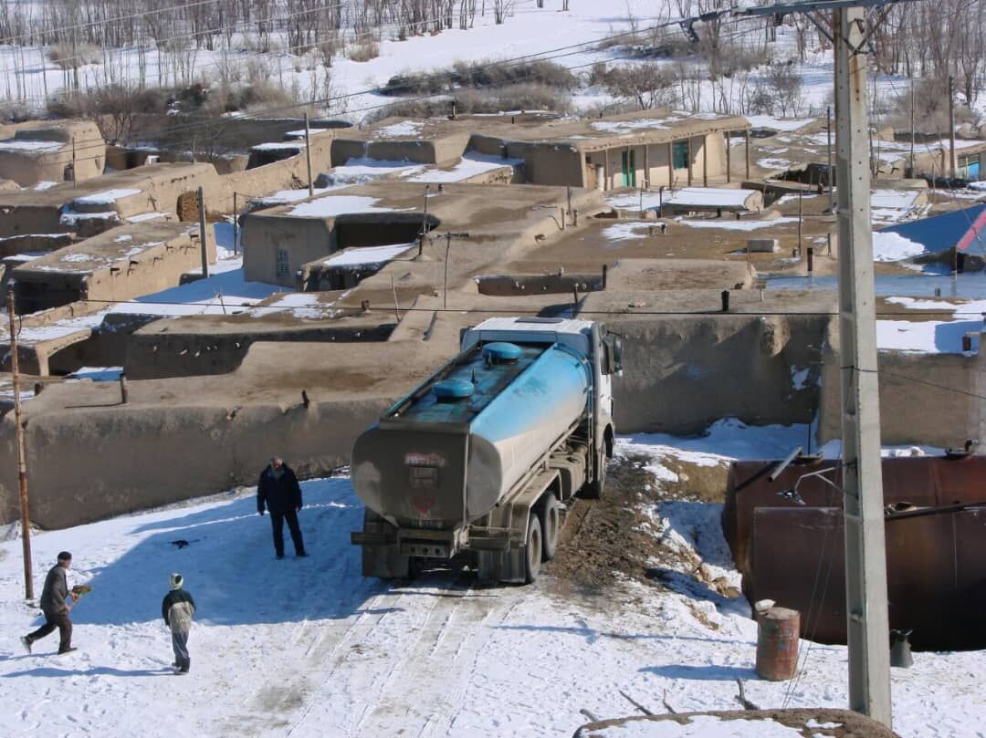 تأمین و ذخیره‌سازی سوخت زمستانی در مناطق سخت‌گذر زنجان