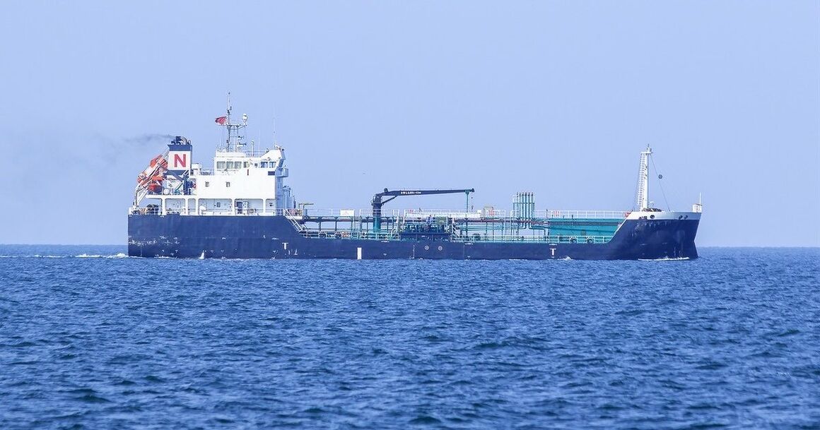 تایوان یک نفتکش چینی را توقیف کرد