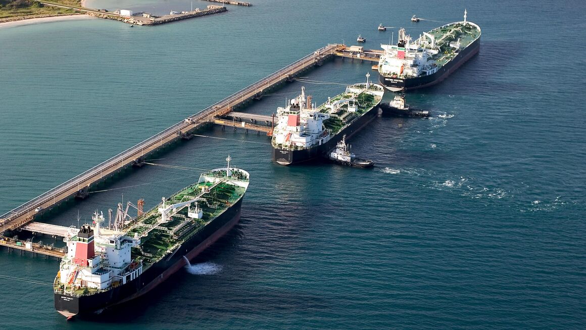 MOP Boosting Iran Oil Sales: MP