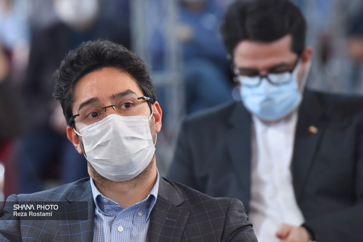 فرزین مینو، معاون توسعه مدیریت و سرمایه انسانی فرزین مینو، معاون توسعه مدیریت و سرمایه انسانی