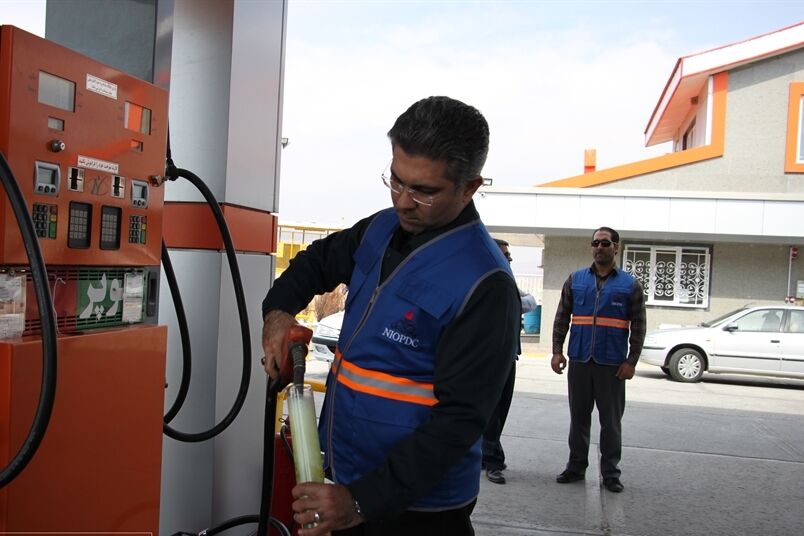مطالبات جایگاه‌داران سوخت تا پایان امسال پرداخت می‌شود