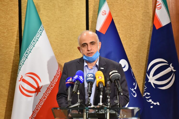 حمیدرضا مسعودی، مدیرعامل شرکت پتروپارس در مراسم امضای قراردادهای طرح تکمیل توسعه میدان آزادگان جنوبی و احداث واحد فرآورش مرکزی (CTEP) بین شرکت مهندسی و توسعه نفت و شرکت پتروپارس
