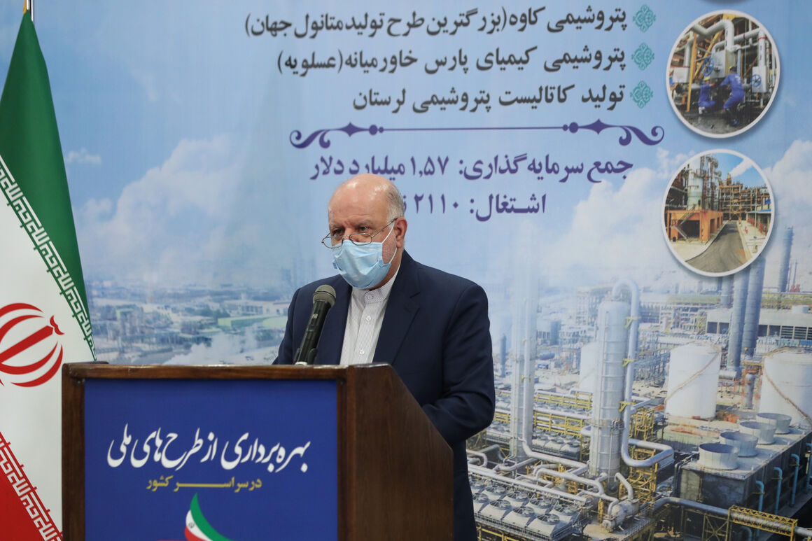 Iran to Launch 27 Petchem Projects by 2021