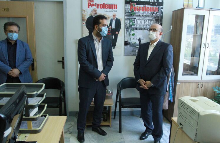 بازدید بهزاد محمدی، معاون وزیر نفت در امور پتروشیمی از نشریه انگلیسی زبان ایران پترولیوم