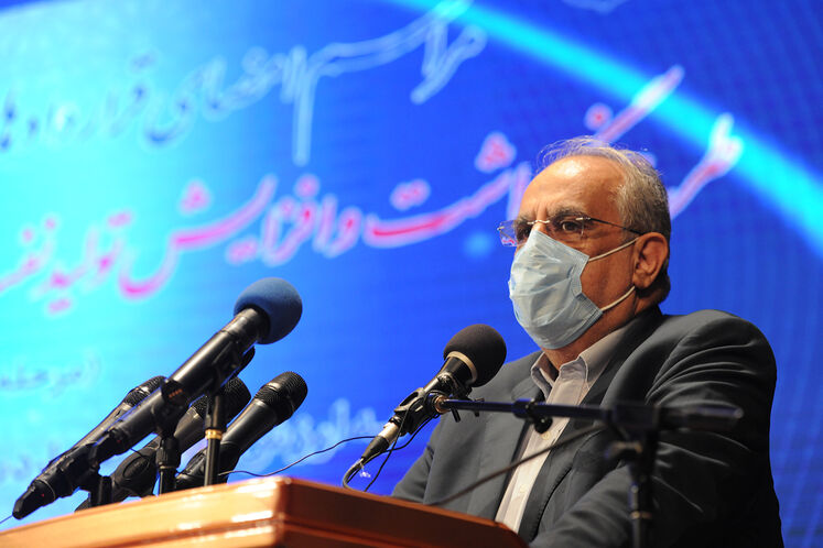 مسعود کرباسیان، معاون وزیر و مدیرعامل شرکت ملی نفت ایران 