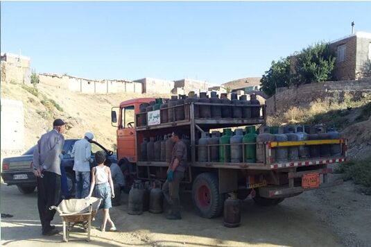 توزیع گاز مایع در روستاهای استان زنجان به‌دنبال قطعی گاز