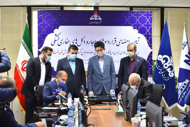 امضای قرارداد بین شرکت ملی حفاری ایران و شرکت توسعه صنایع نفت و انرژی قشم