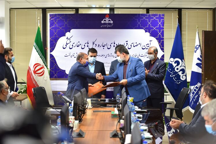 امضای قرارداد بین شرکت ملی حفاری ایران و شرکت توسعه پتروایران