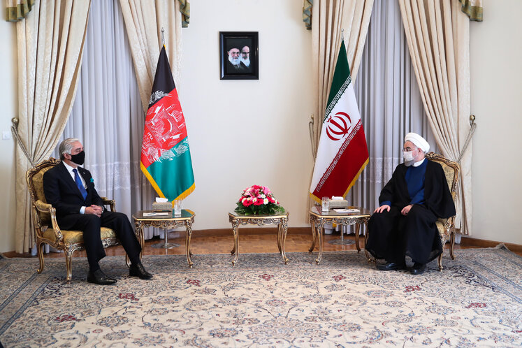ایران آماده اتصال خط لوله گاز و فرآورده‌های نفتی به افغانستان است