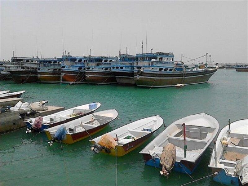 تأمین سوخت مورد نیاز پره‌های ماهیگیری و شناورهای صیادی منطقه ساری 