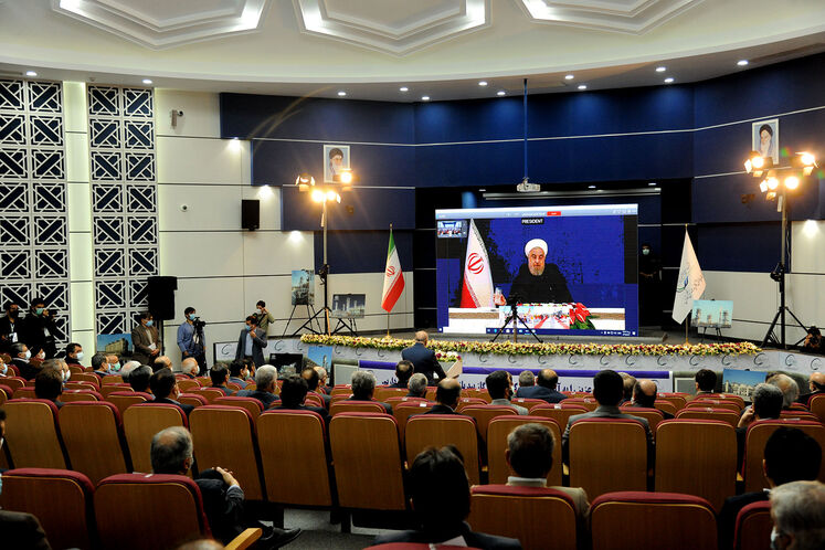 سخنرانی بیژن زنگنه، وزیر نفت در آیین بهره‌برداری رسمی از  بزرگ‌ترین طرح جمع‌آوری و فرآورش گازهای همراه نفت ایران