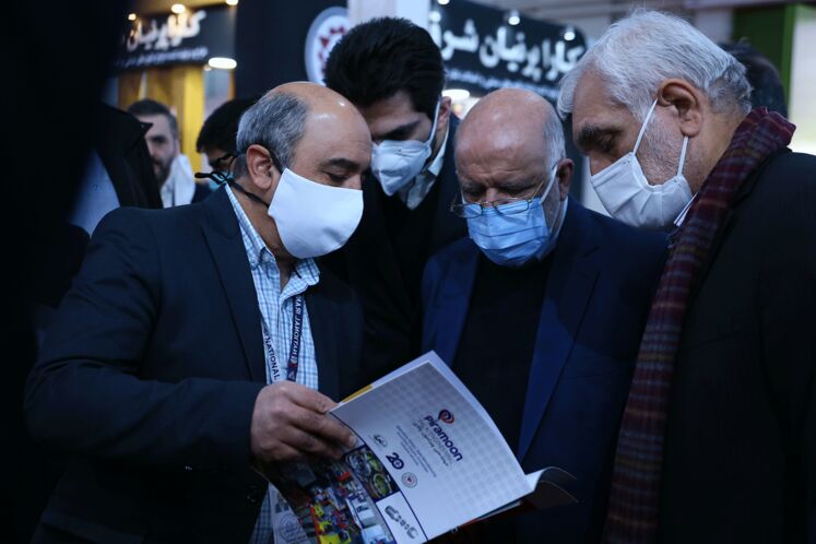بازدید وزیر نفت از بیست‌وپنجمین نمایشگاه بین‌المللی نفت ایران