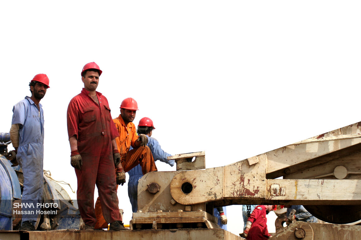 برنامه دولت سیزدهم برای یکسان‌سازی حقوق کارکنان صنعت گاز