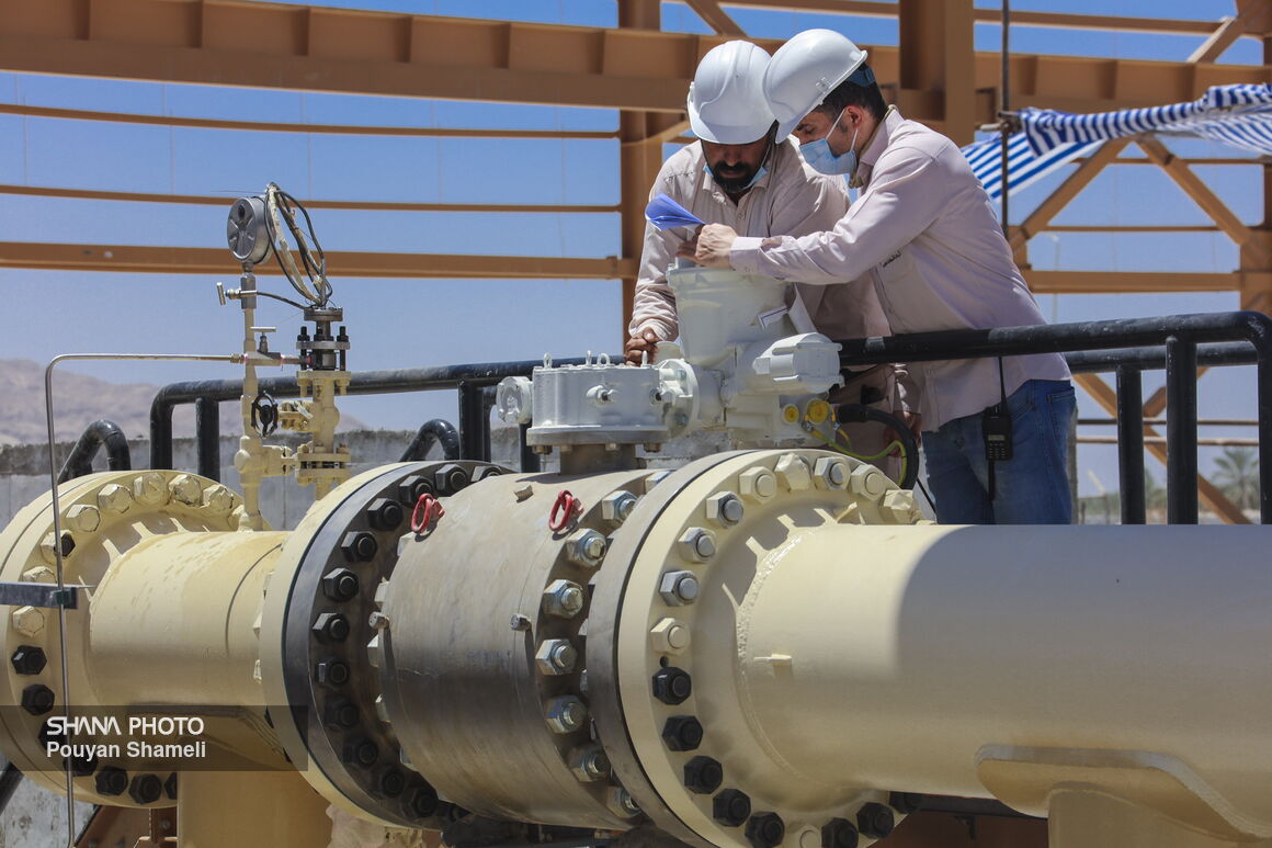 ثبت رکورد ساخت بزرگ‌ترین شیرآلات نفتی در طرح ملی گوره - جاسک