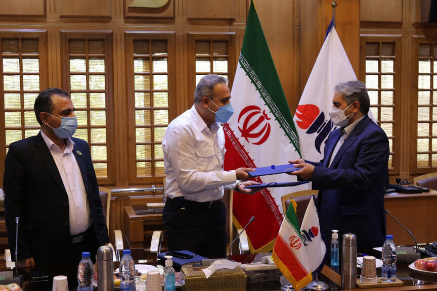 پتروشیمی پردیس در احیای جنگلهای حرا مشارکت میکند پتروشیمی پردیس در احیای جنگلهای حرا مشارکت میکند