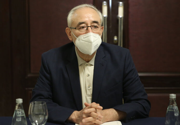 امیرحسین زمانی‌نیا، معاون امور بین‌الملل و بازرگانی وزير نفت