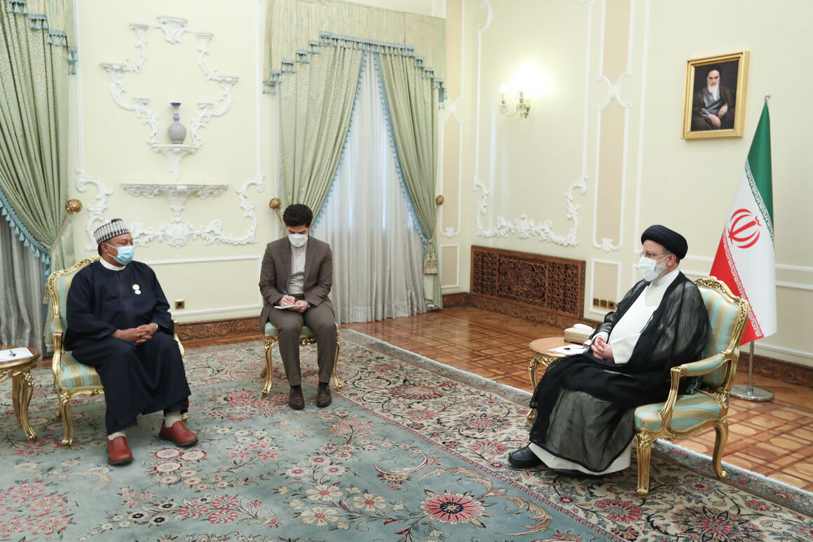 Iran President hosts Meeting with OPEC Secretary General