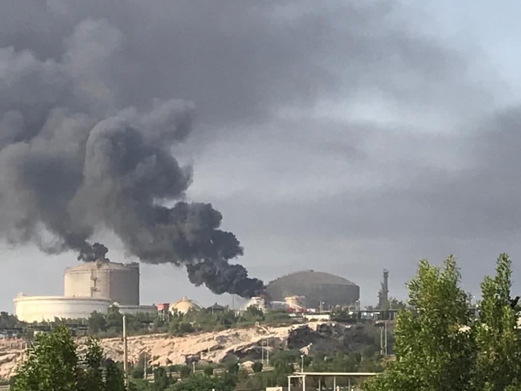 Fire contained at Khark Petchem Plant