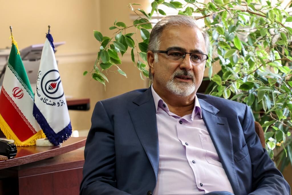 ۶ هزار میلیارد ریال پروژه بالادستی در دستور کار پژوهشگاه صنعت نفت ۶ هزار میلیارد ریال پروژه بالادستی در دستور کار پژوهشگاه صنعت نفت