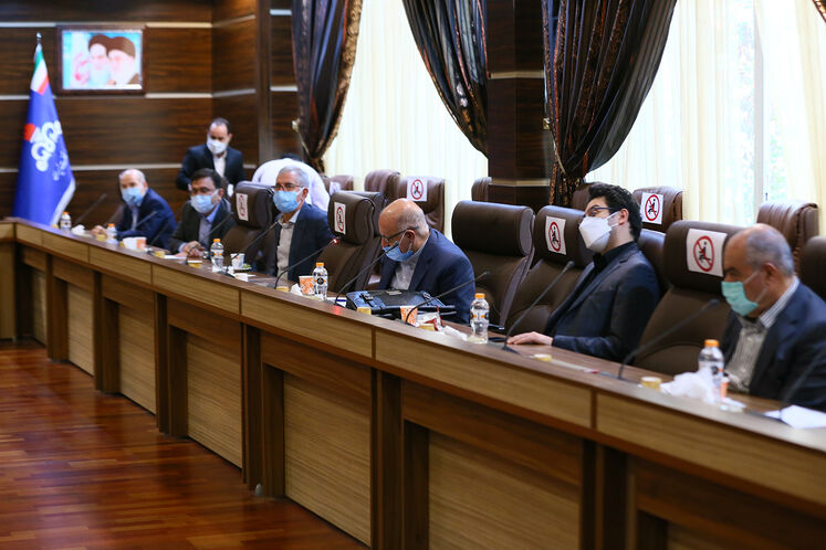آخرین نشست بیژن زنگنه، وزیر نفت با معاونان وزارت نفت