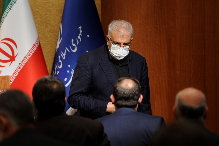 دیدار و گفتوگوی جواد اوجی، وزیر نفت با معاونان و مدیران ارشد صنعت نفت در سالن شهید بهشتی ساختمان مرکزی وزارت نفت