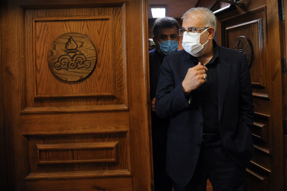 نخستین روز کاری وزیر نفت دولت سیزدهم نخستین روز کاری وزیر نفت دولت سیزدهم