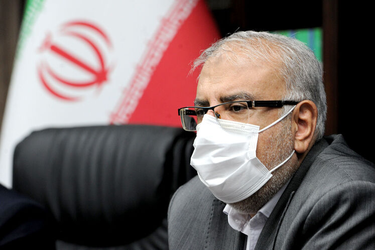 نشست وزیر نفت با مسئولان و مدیران ارشد صنعت نفت در خوزستان